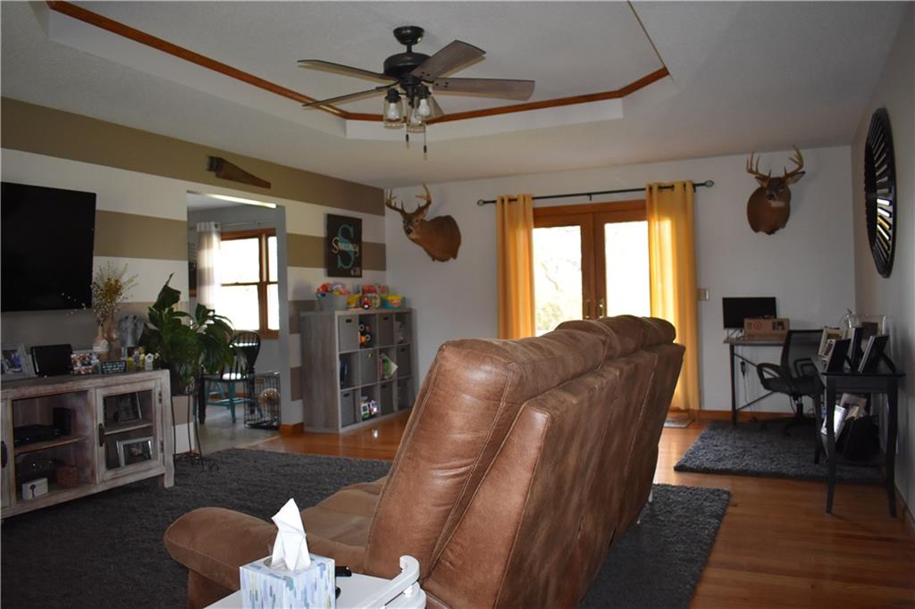 2264 Hedge Road Seymour, IN 47274 - Photo 7 of 28 Gallery Image 7
