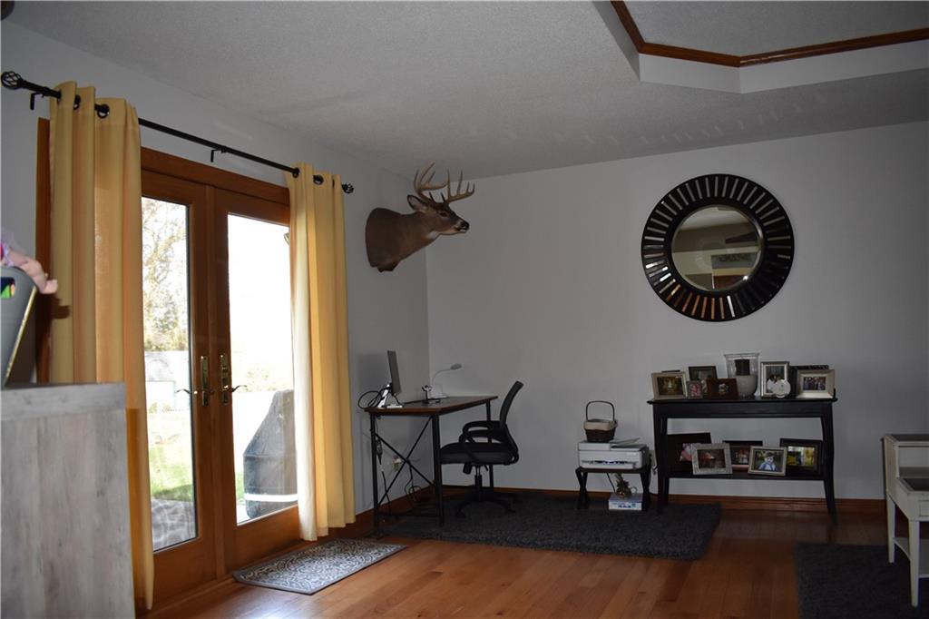 2264 Hedge Road Seymour, IN 47274 - Photo 8 of 28 Gallery Image 8