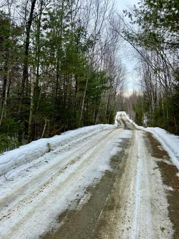 $115,000 | R1-37b O'Dell Road, New Sharon, ME 04955