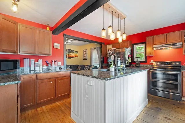 $349,400 | 111 Glass Street, Pembroke, NH 03275