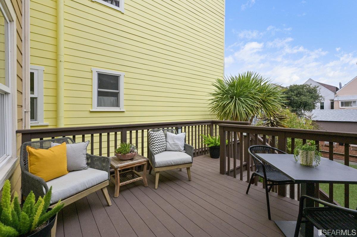 634 3rd Avenue San Francisco, CA 94118 - Photo 19 of 21