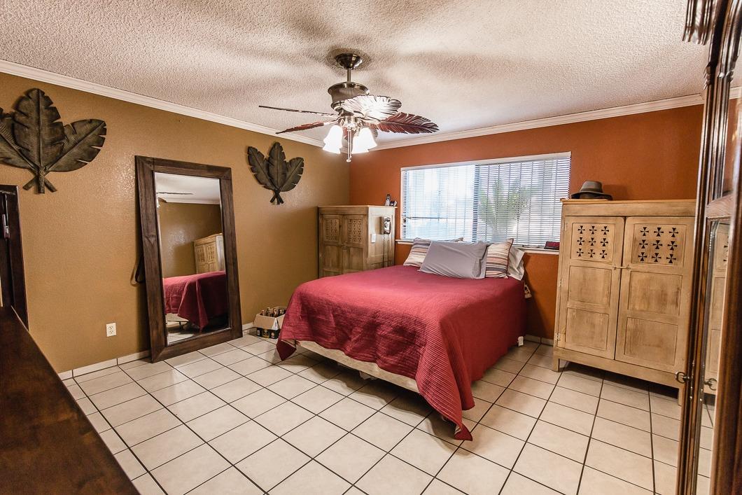 12473 West E Street Biola, CA 93606 - Photo 14 of 31