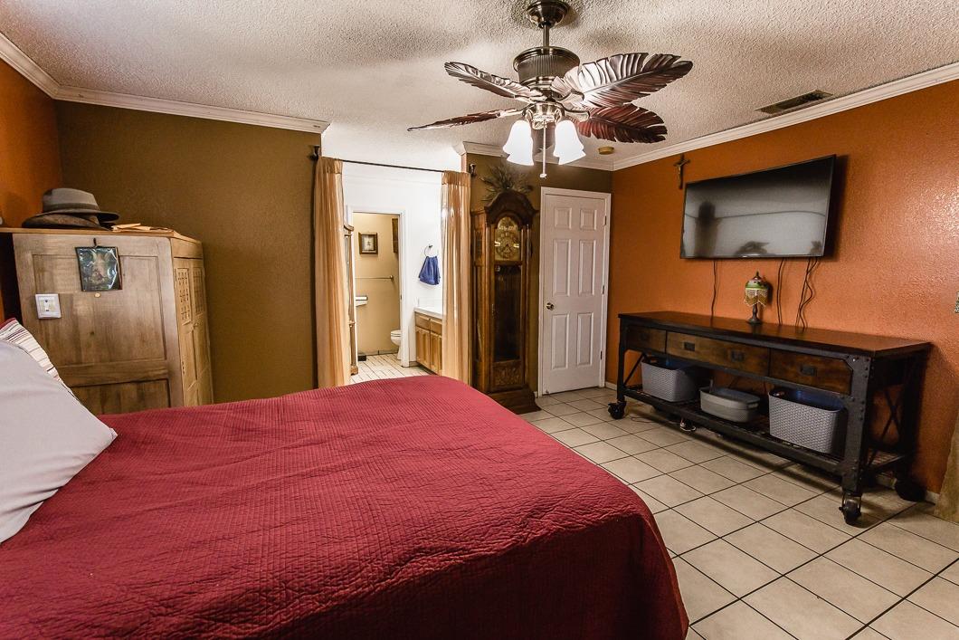 12473 West E Street Biola, CA 93606 - Photo 16 of 31