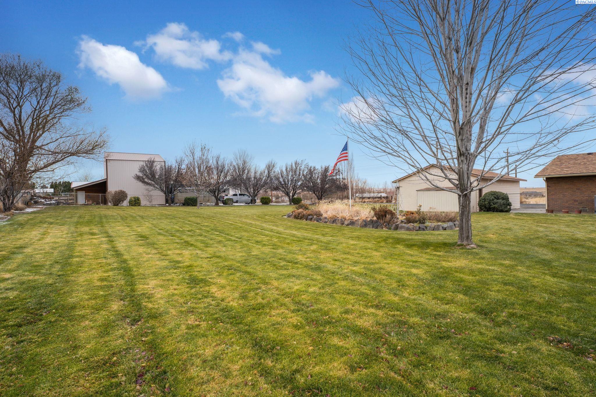 23503 East Ruppert Road Benton City, WA 99320 - Photo 25 of 31 Gallery Image 25