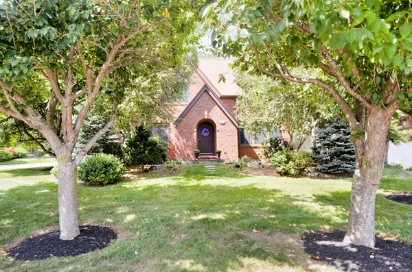 1 Fay Road Dedham, MA 02026 - Photo 3 of 30 Gallery Image 3