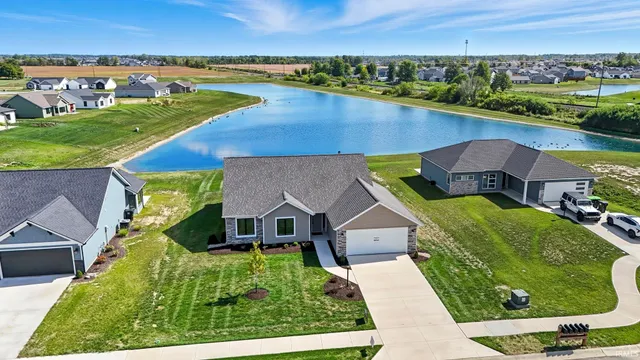 $364,900 | 840 Zenos Boulevard, Fort Wayne, IN 46818