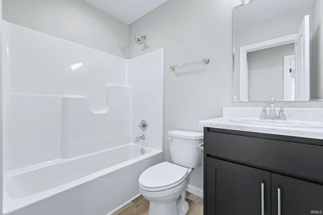 $364,900 | 840 Zenos Boulevard, Fort Wayne, IN 46818