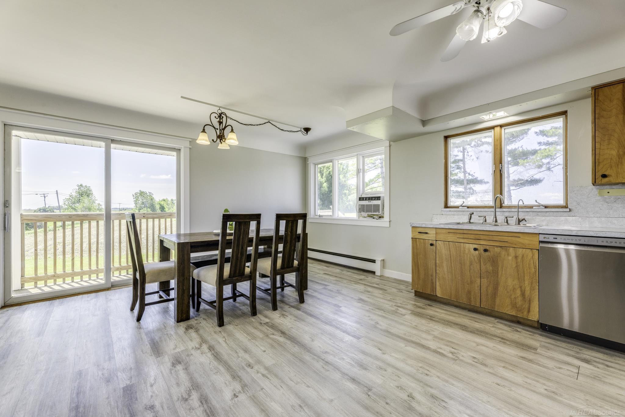 2481 Ruth Road Deckerville, MI 48427 - Photo 15 of 53