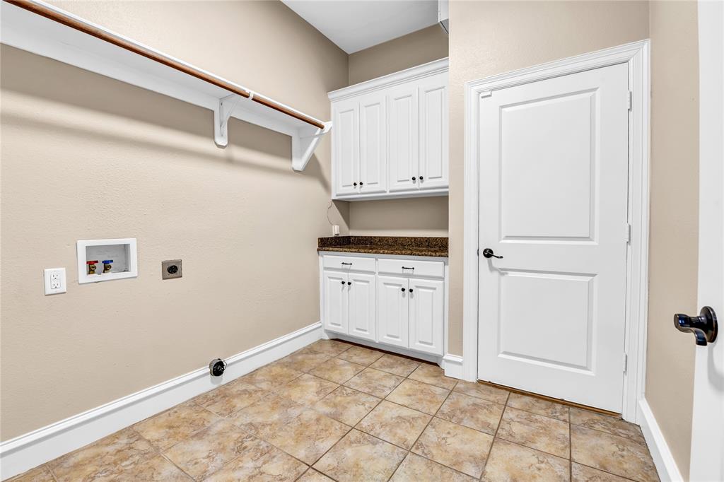 116 McClintock Court Weatherford, TX 76088 - Photo 20 of 38