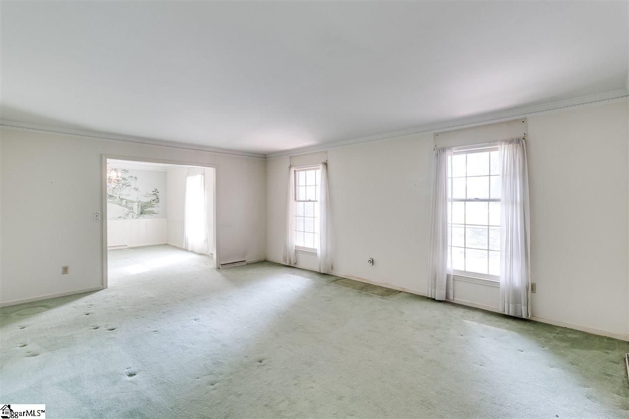101 Oakland Way Fountain Inn, SC 29644 - Photo 8 of 32 Gallery Image 8
