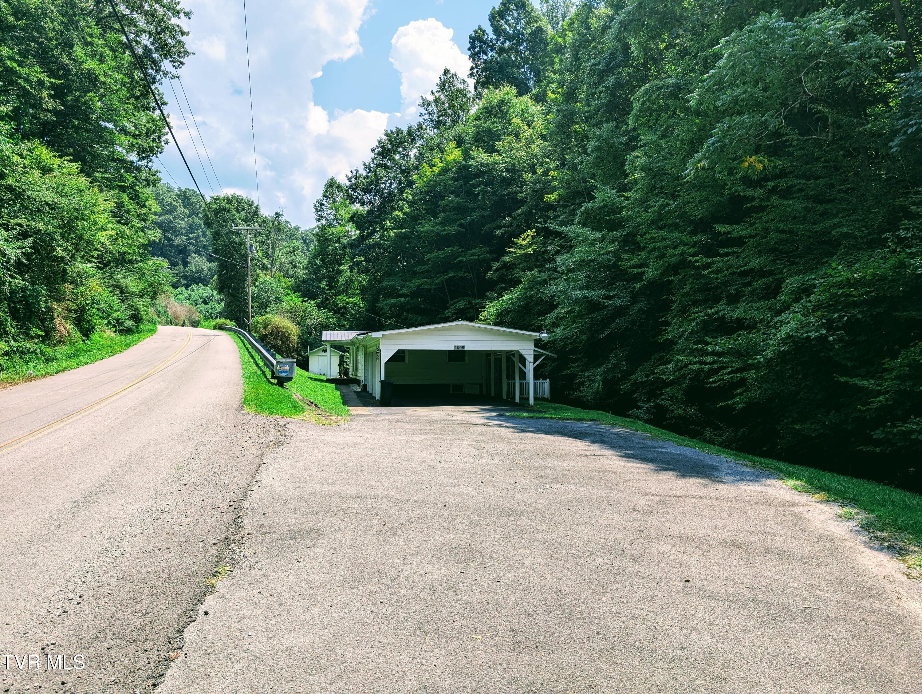 1008 Rd Branch Clinchco, VA 24226 - Photo 4 of 29 1000007553