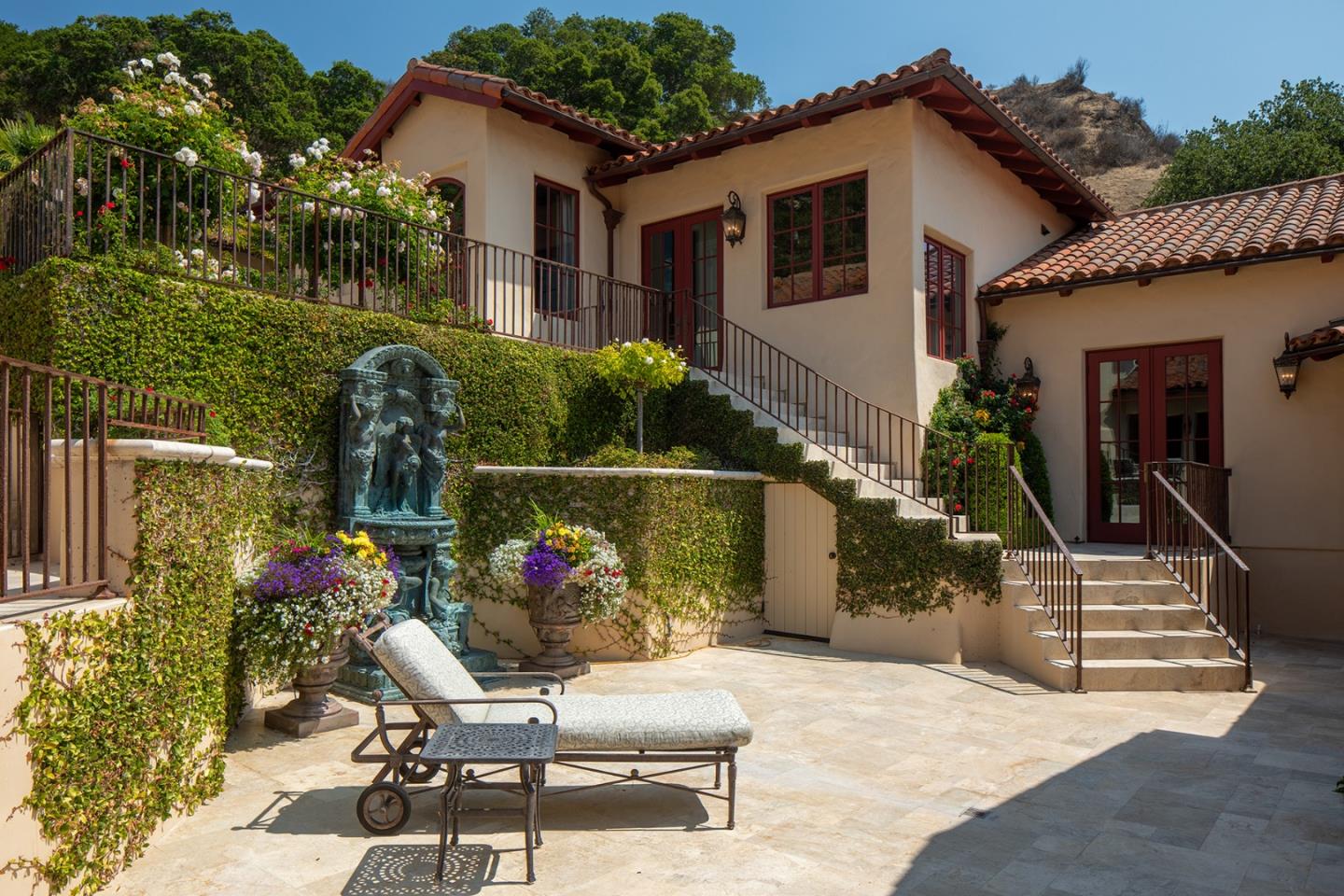 14501 Roland Canyon Road Salinas, CA 93908 - Photo 41 of 53 a building outdoor space with patio furniture
