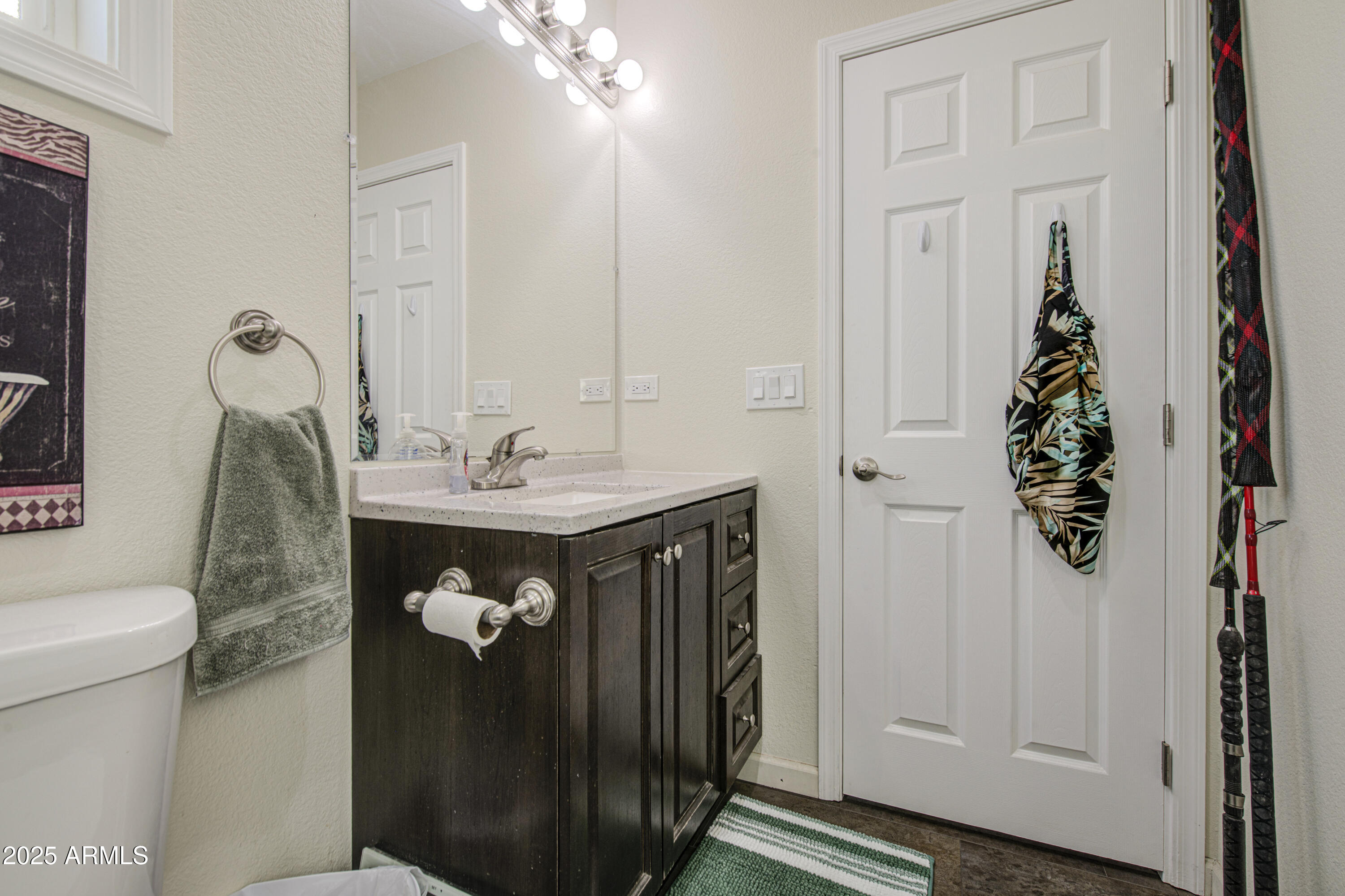 7750 East Broadway Road, Unit 401 Mesa, AZ 85208 - Photo 26 of 53 Bathroom 2-pic 3