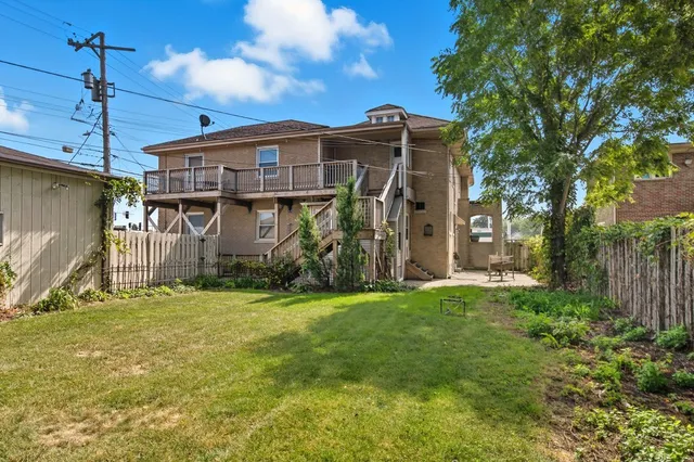 $1,150 | 2418 Burr Oak Avenue, Unit 1E, Blue Island, IL 60406