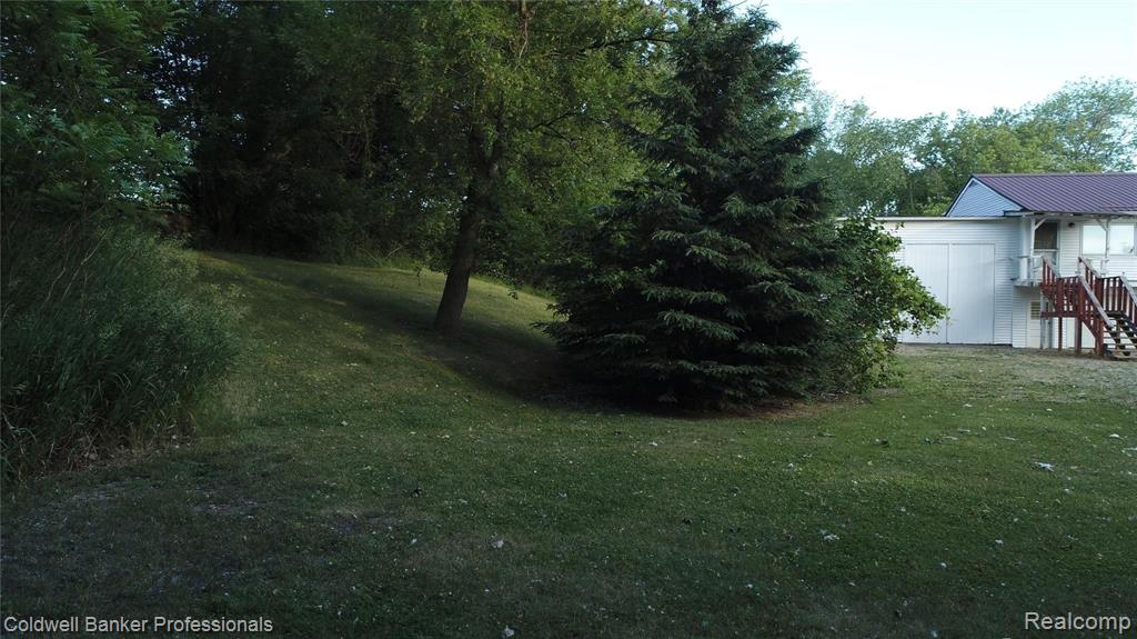 654 North Blacks Corners Road Imlay City, MI 48444 - Photo 5 of 54