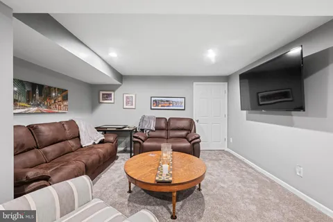 $539,900 | 102 Filly Drive, North Wales, PA 19454
