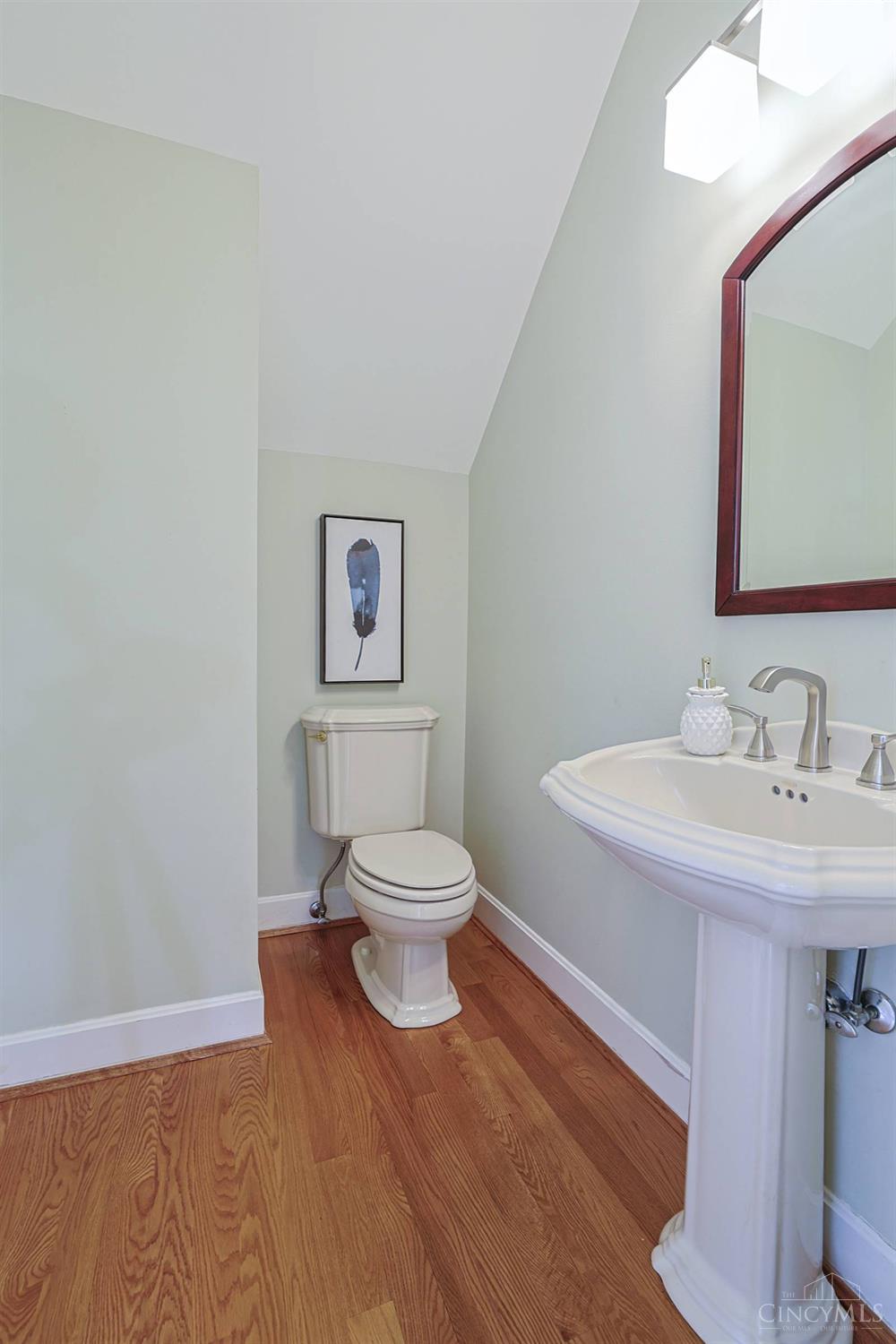 4725 Miami Road Cincinnati, OH 45243 - Photo 51 of 83