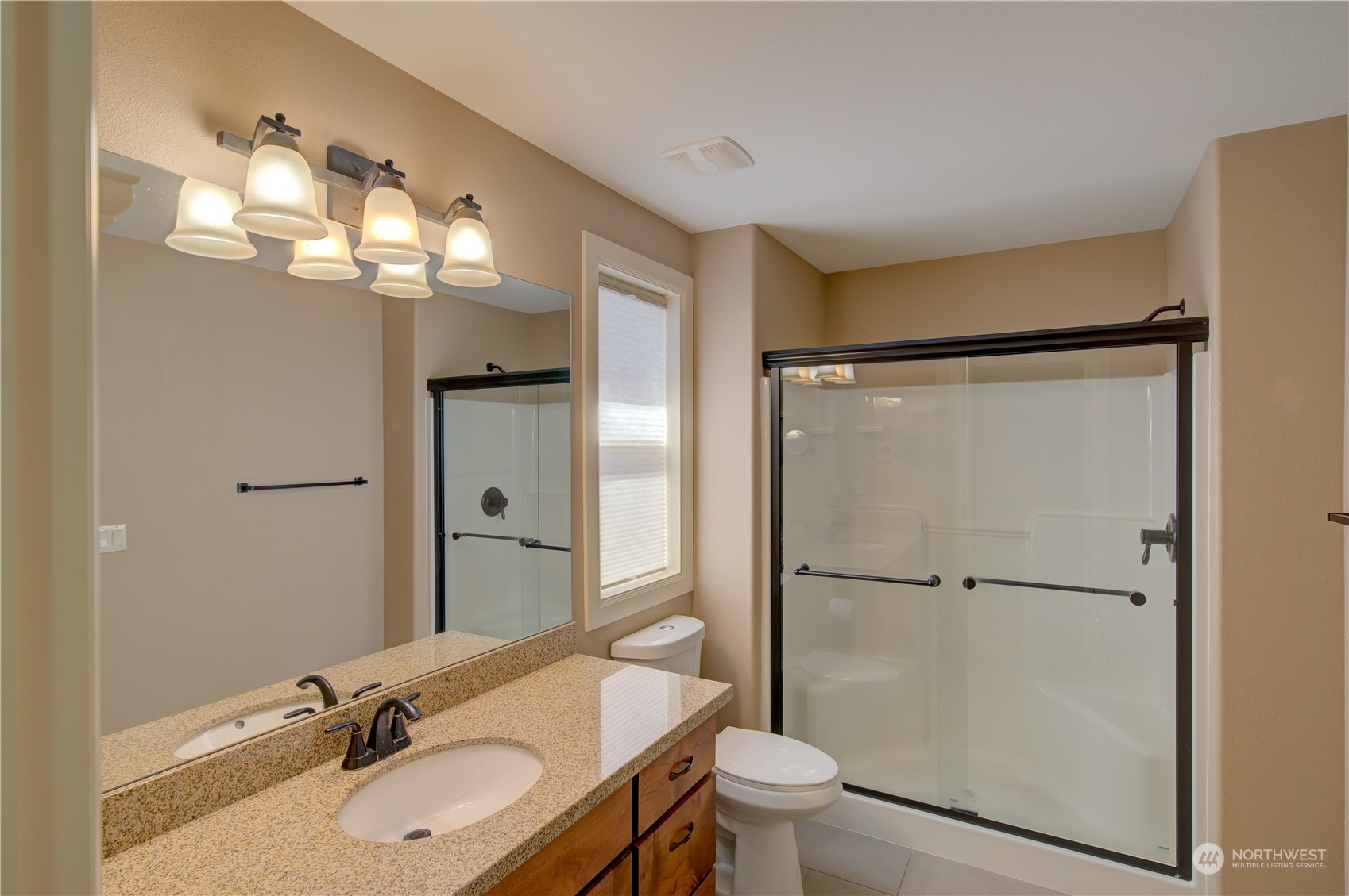 206 Pioneer Road West Long Beach, WA 98631 - Photo 17 of 39 a bathroom with a sink toilet and shower