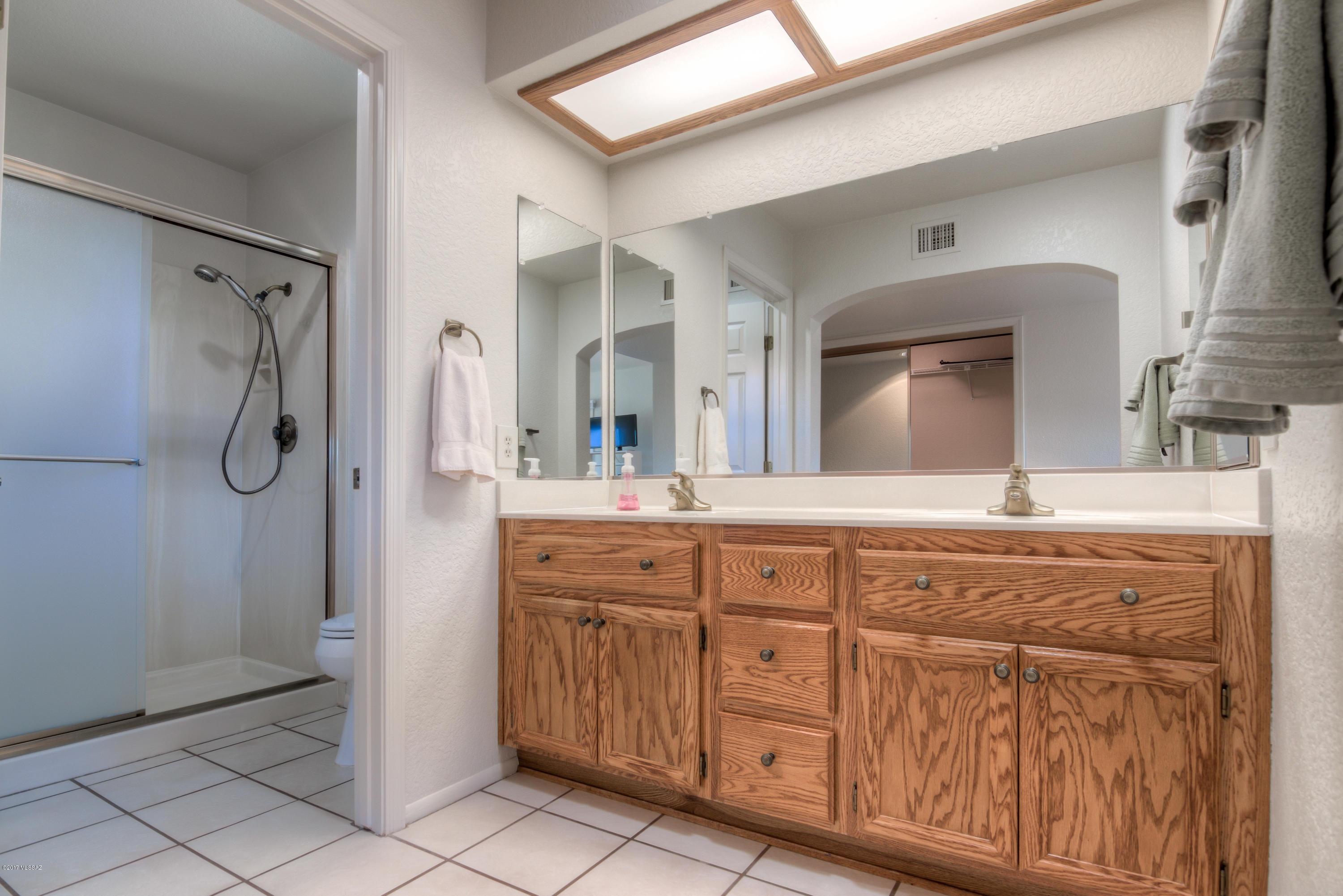 1420 East Bright Angel Drive Oro Valley, AZ 85755 - Photo 31 of 37