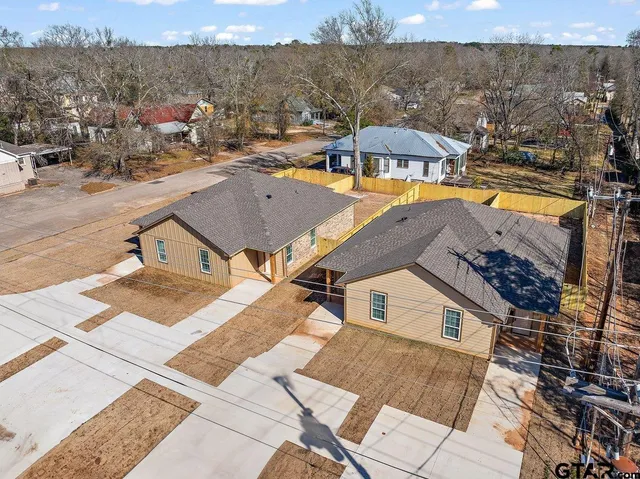 $420,000 | 506 & 508 Neches Street, Jacksonville, TX 75766