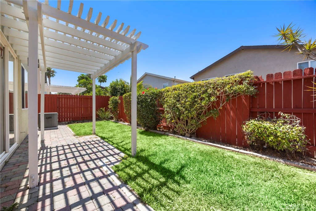17533 Sagebrush Way Carson, CA 90746 - Photo 45 of 58 Patio