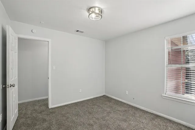 $1,695 | 4021 Preferred Place, Dallas, TX 75237