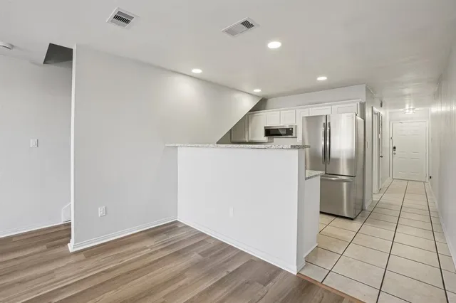 $1,695 | 4021 Preferred Place, Dallas, TX 75237