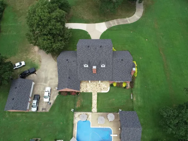 $939,625 | 1415 West Sabine Street, Carthage, TX 75633