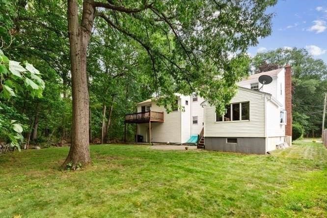 44 Quarry Lane Milton, MA 02186 - Photo 33 of 42