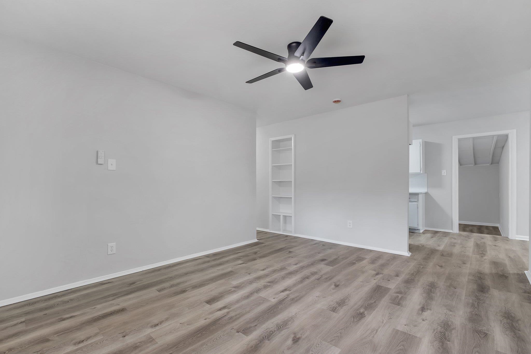 2131 Oxford Road Tallahassee, FL 32304 - Photo 13 of 34