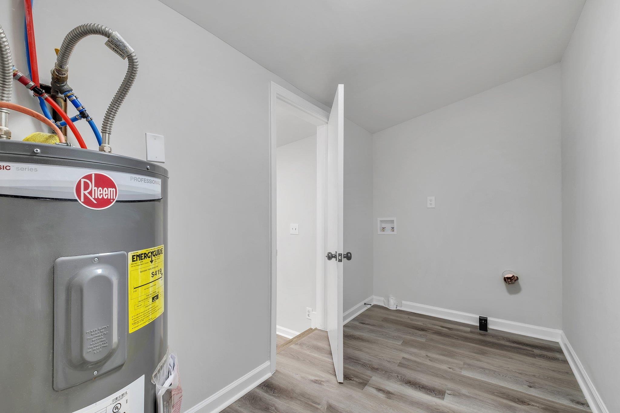 2131 Oxford Road Tallahassee, FL 32304 - Photo 2 of 34