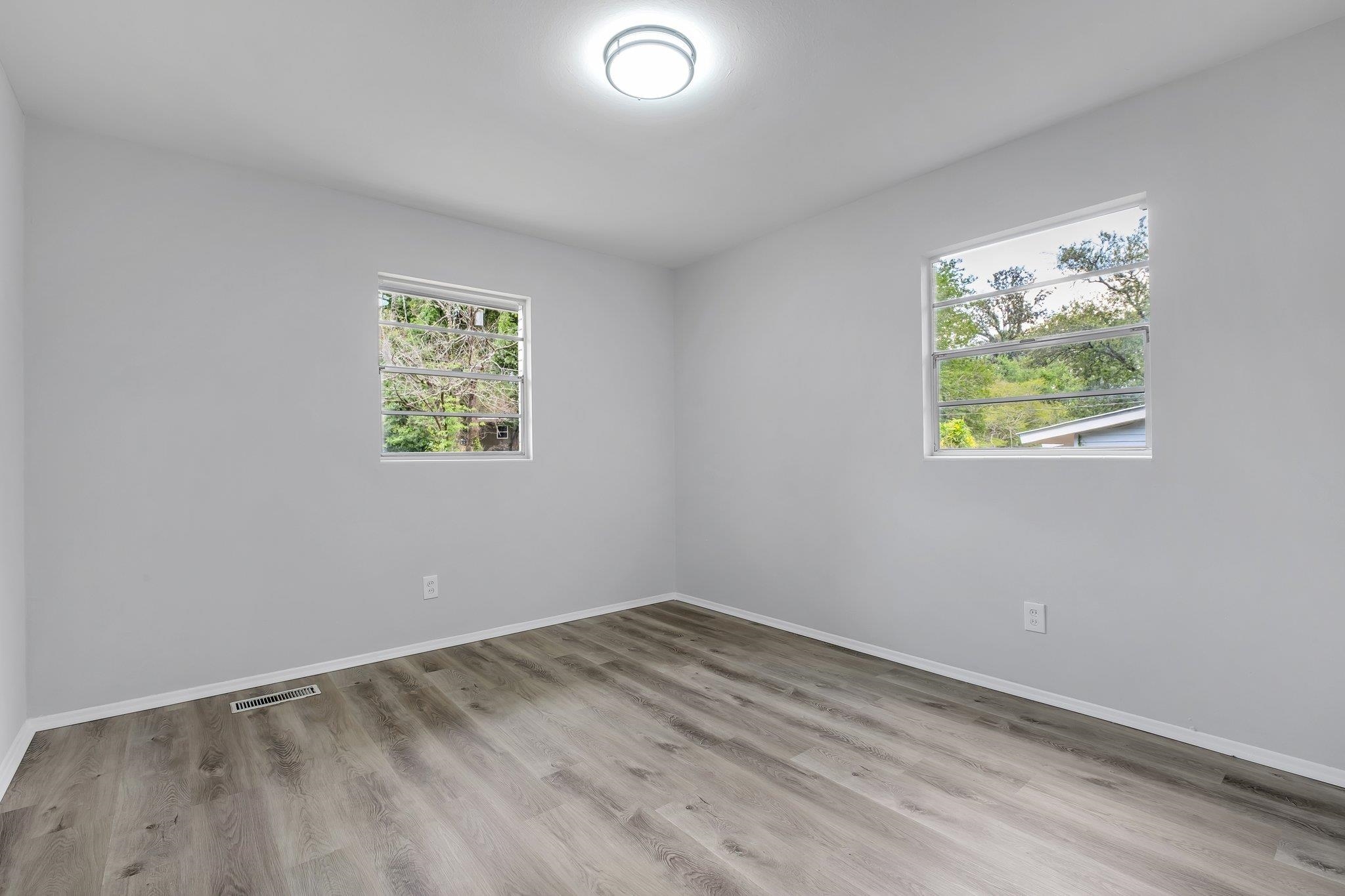 2131 Oxford Road Tallahassee, FL 32304 - Photo 21 of 34