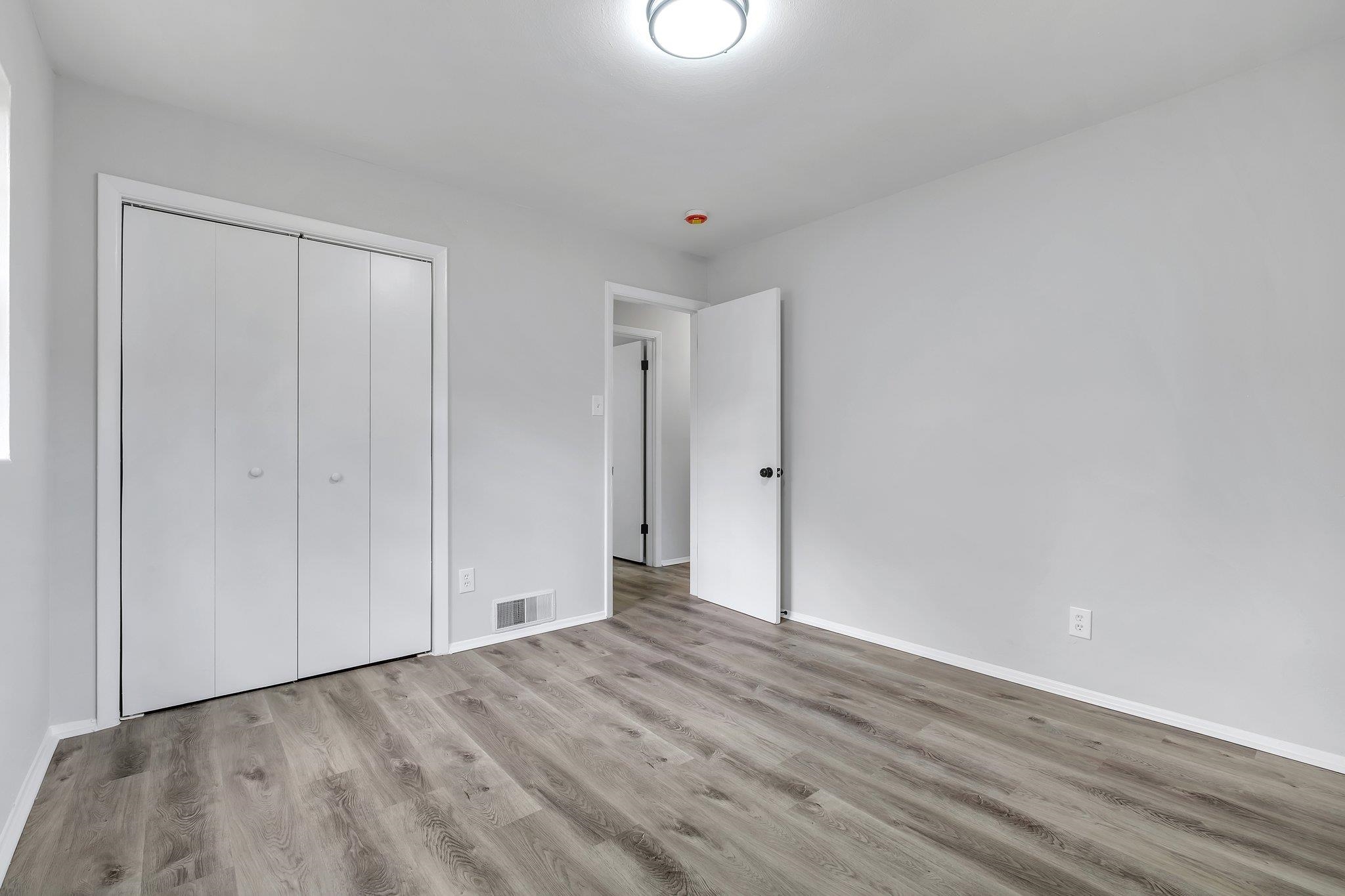 2131 Oxford Road Tallahassee, FL 32304 - Photo 27 of 34