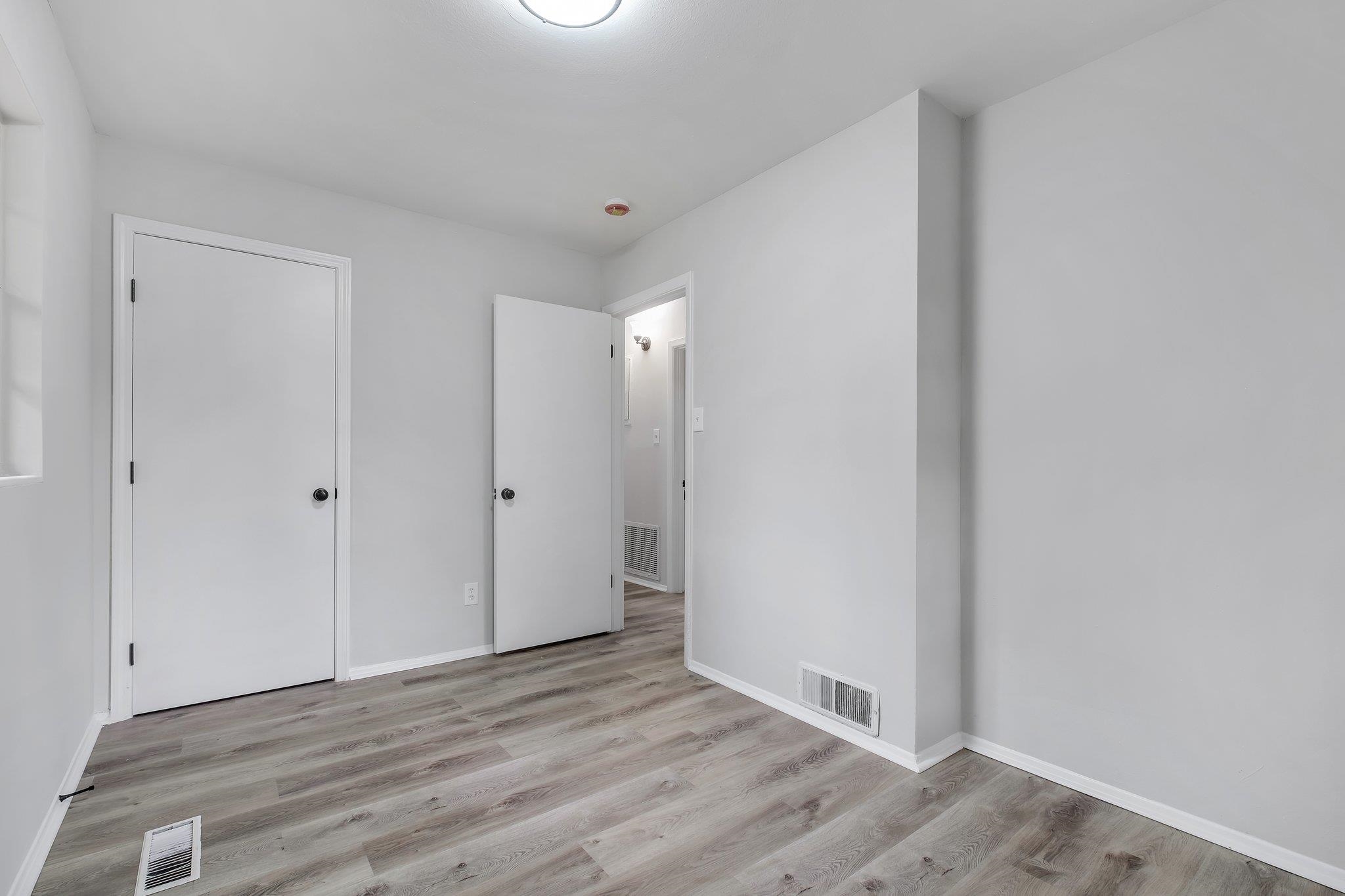 2131 Oxford Road Tallahassee, FL 32304 - Photo 29 of 34