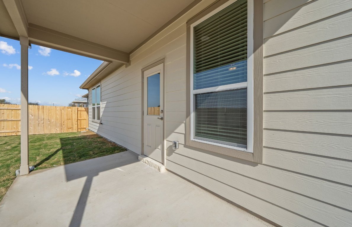 501 Maries Garden Georgetown, TX 78626 - Photo 21 of 24 a balcony view with a outdoor space