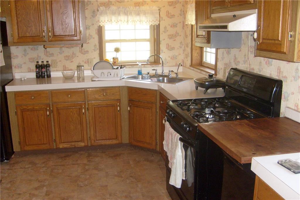 3289 Old Springfield Road Springfield, OH 45502 - Photo 8 of 35