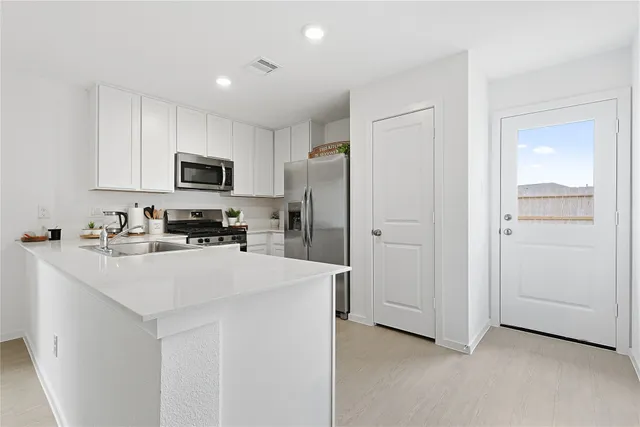 $2,000 | 1135 Rustic Willow Drive, Beasley, TX 77417