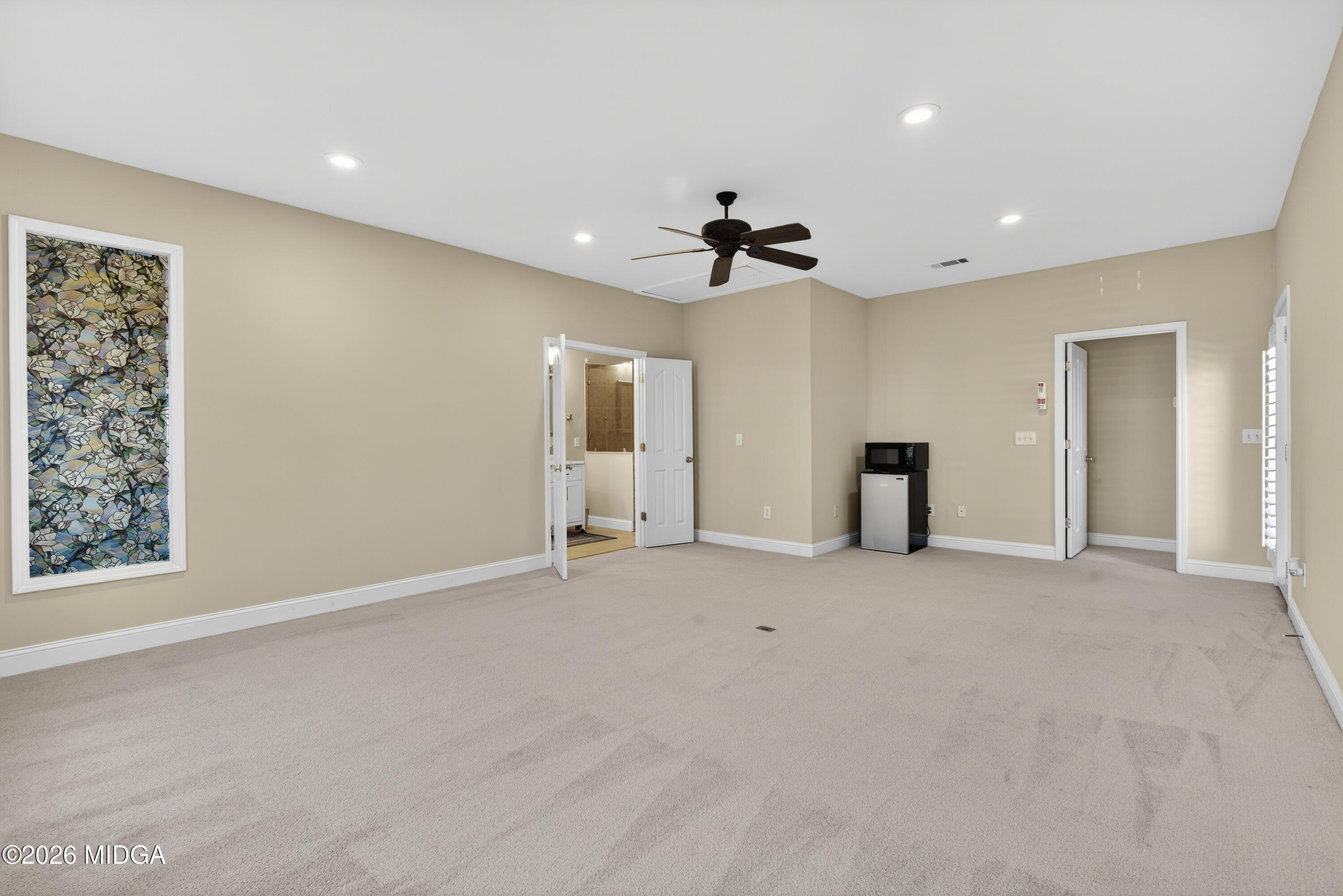 855 Tufthunter Macon, GA 31210 - Photo 53 of 86 a view of an empty room with a window