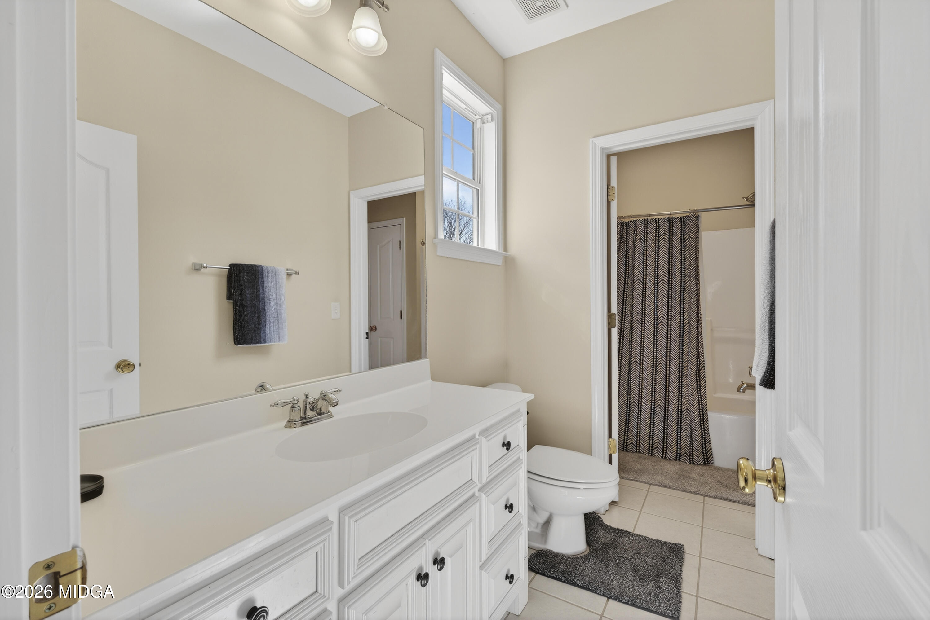 855 Tufthunter Macon, GA 31210 - Photo 63 of 87 a bathroom with a sink toilet and shower