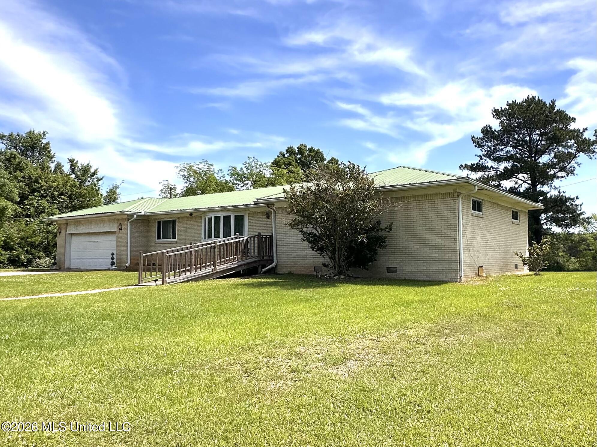 377 Hall Road Forest, MS 39074 - Photo 1 of 13 IMG-3376