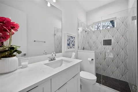 $1,299,000 | 9527 Biscayne Boulevard, Dallas, TX 75218