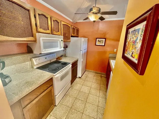 $239,000 | 50 Kepuhi Place, Unit 202, Maunaloa, HI 96770