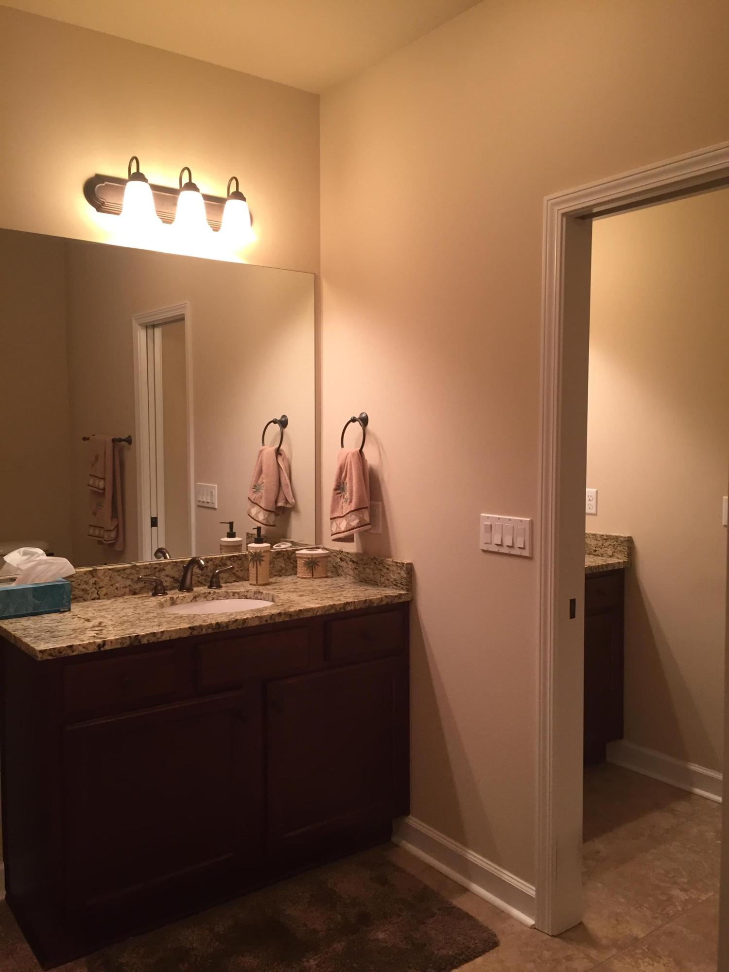 4723 Haybarn Road Holt, FL 32564 - Photo 34 of 45 Jack and Jill bath