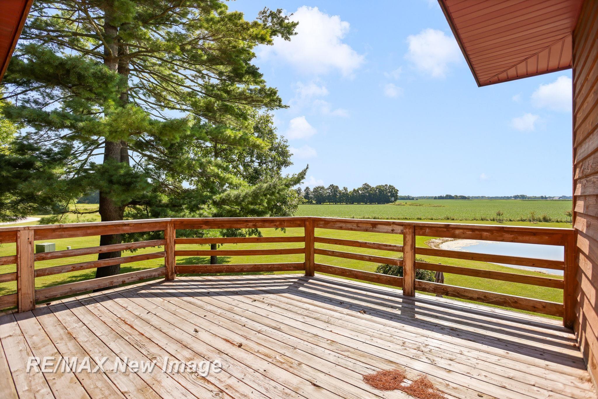 11621 Dice Road Freeland, MI 48623 - Photo 37 of 98