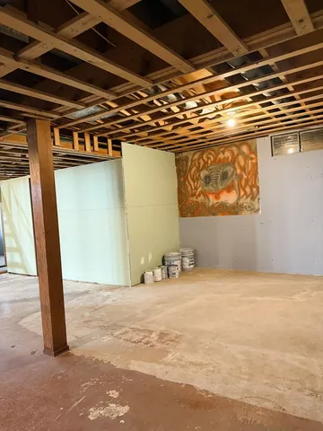 a view of empty room