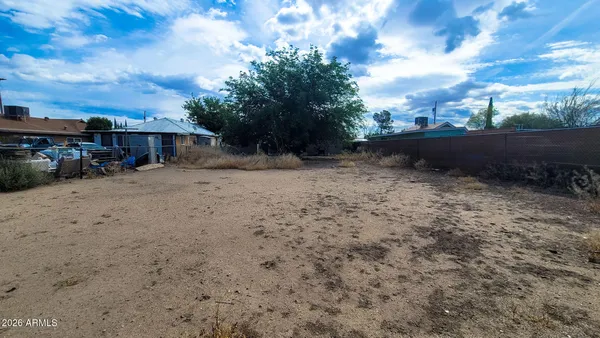 $179,700 | 1206 South 3rd Avenue, Safford, AZ 85546