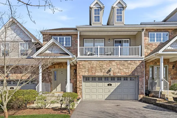 $625,900 | 18 Clearwater Court, Beacon, NY 12508