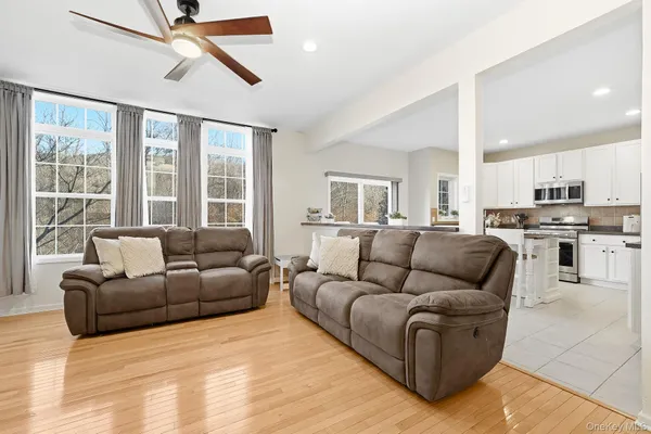 $625,900 | 18 Clearwater Court, Beacon, NY 12508