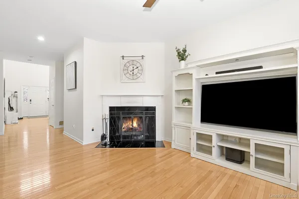 $625,900 | 18 Clearwater Court, Beacon, NY 12508