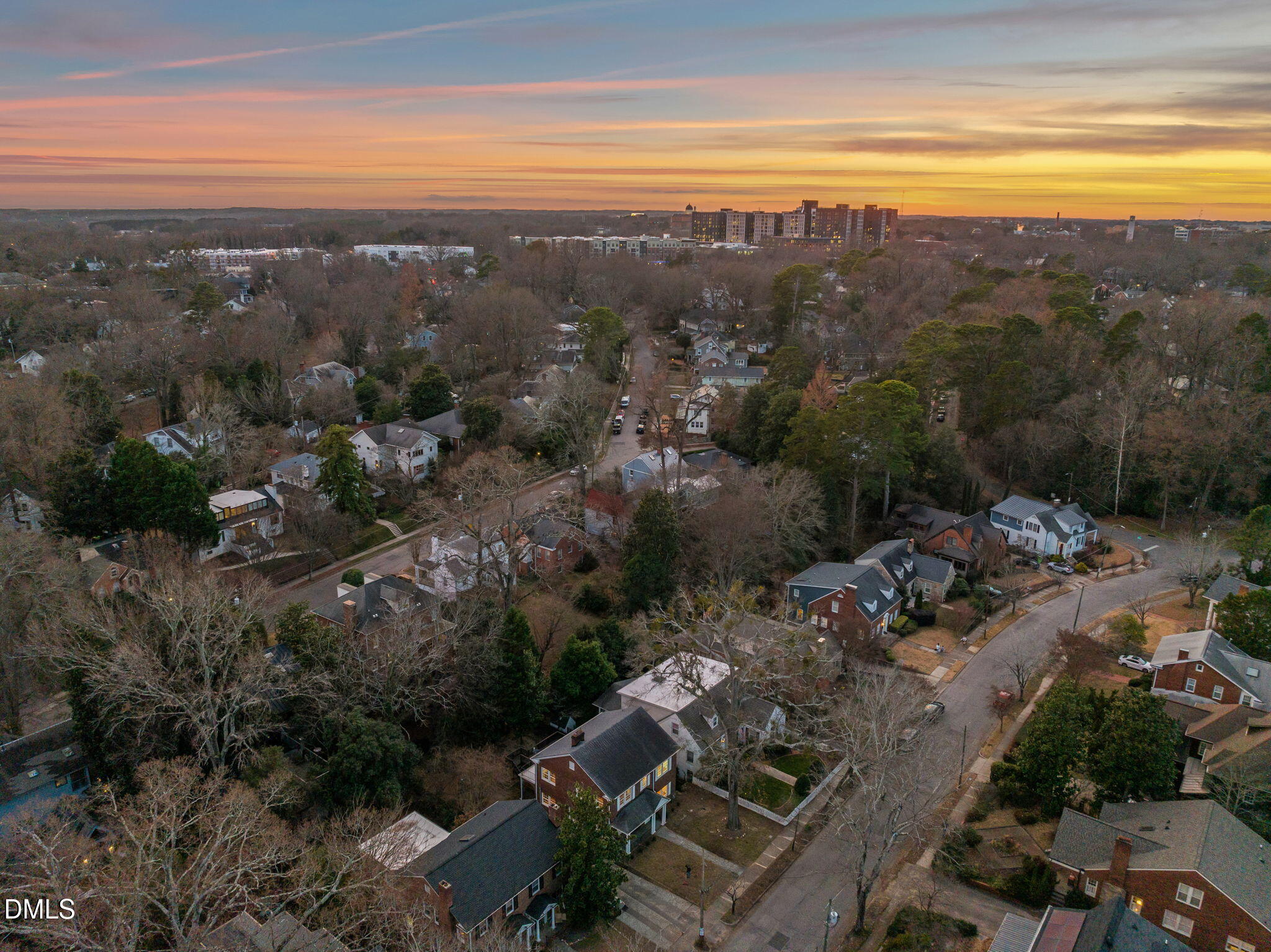 907 West Johnson Street Raleigh, NC 27605 - Photo 31 of 43 a view of city and mountain